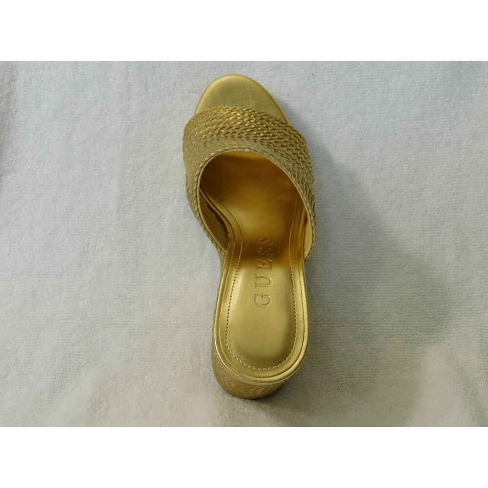 W608 Guess Gold Yenisa Single Band Slide Platform Wedge Sandal Size 9 M - Picture 4 of 5